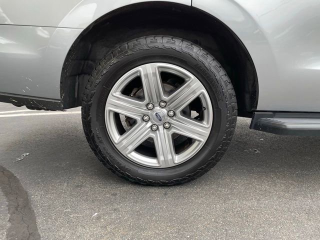 Used 2021 Ford Expedition XLT image 35
