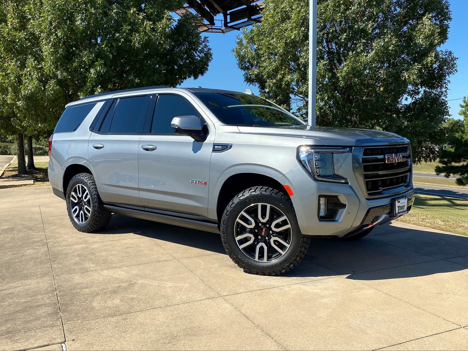 Used 2023 GMC Yukon AT4 w/ AT4 Premium Plus Package