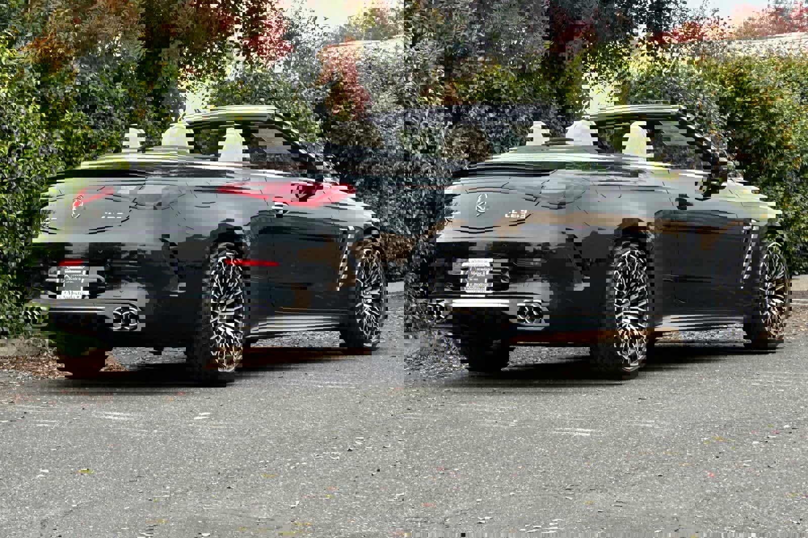 New 2026 Mercedes-Benz CLE 53 AMG 4MATIC Cabriolet image 3