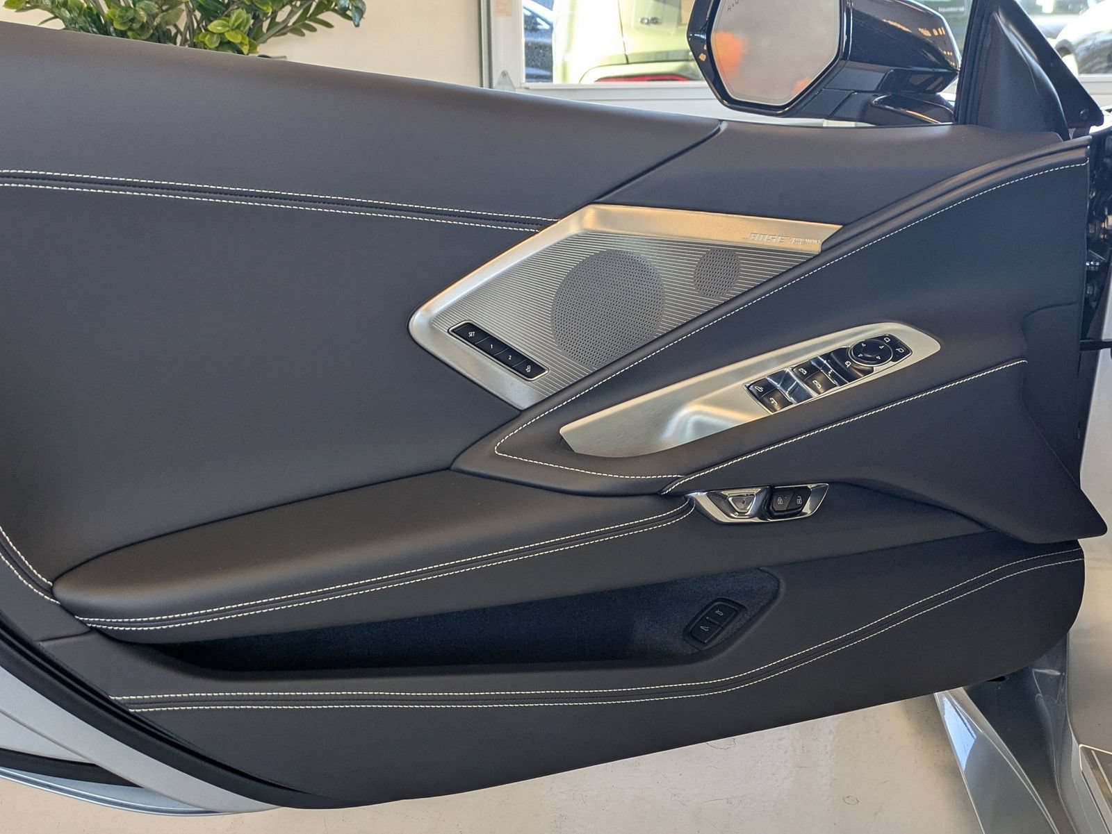Used 2026 Chevrolet Corvette Stingray Premium Conv w/ Z51 Performance Package RWD image 12
