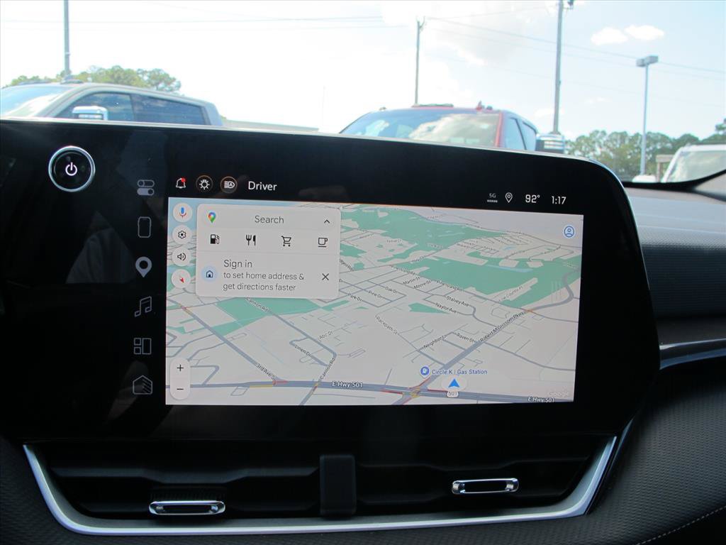 Used 2025 Chevrolet Equinox LT w/ Convenience Package II FWD image 12