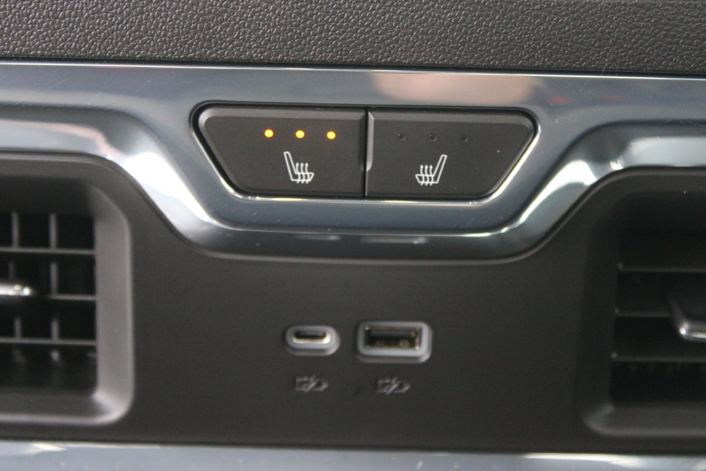 Used 2023 GMC Sierra 1500 Denali AWD/4WD image 30