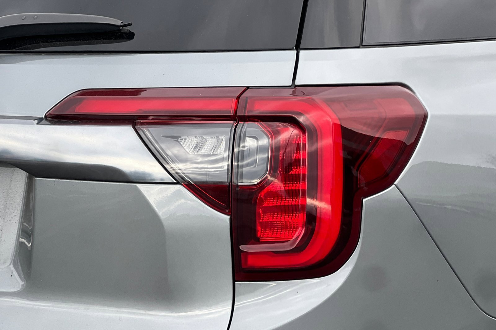 Used 2023 GMC Acadia AT4 w/ Technology Package image 52