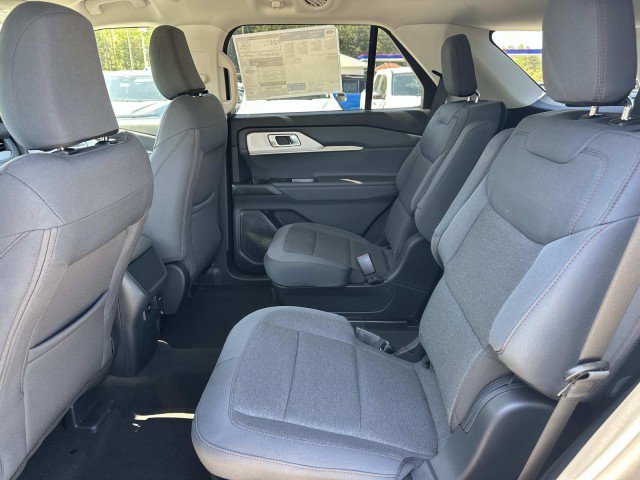 New 2026 Ford Explorer Active RWD image 20