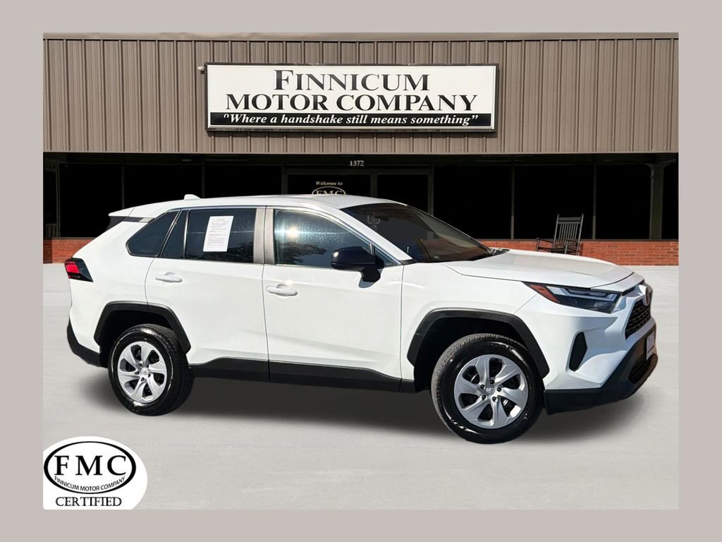 Used 2025 Toyota RAV4 LE FWD image 1