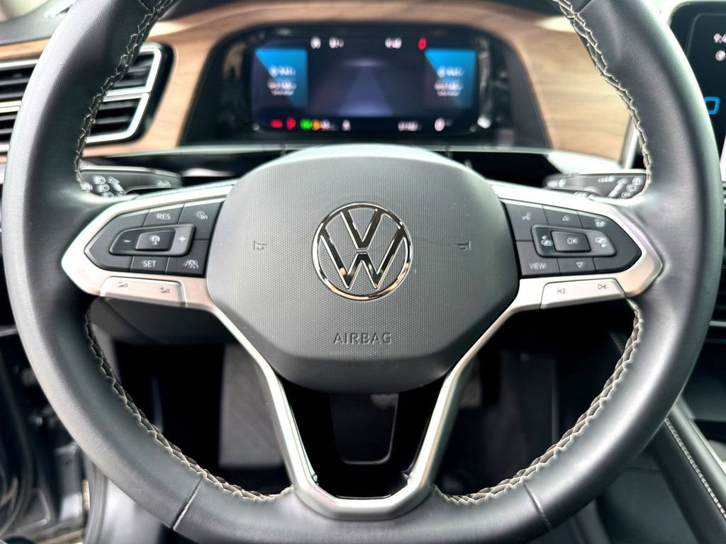 Certified 2024 Volkswagen Atlas SE image 14