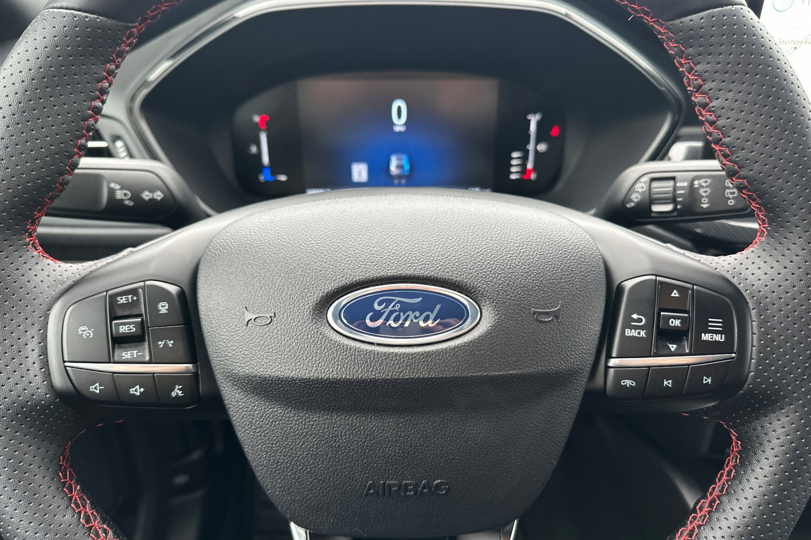 Used 2024 Ford Escape ST-Line w/ Tech Pack #1 AWD/4WD image 24