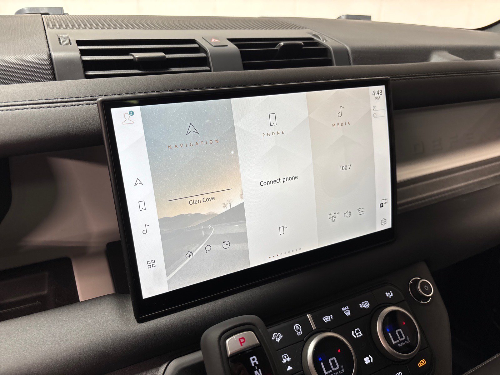 New 2025 Land Rover Defender 110 S AWD/4WD image 17