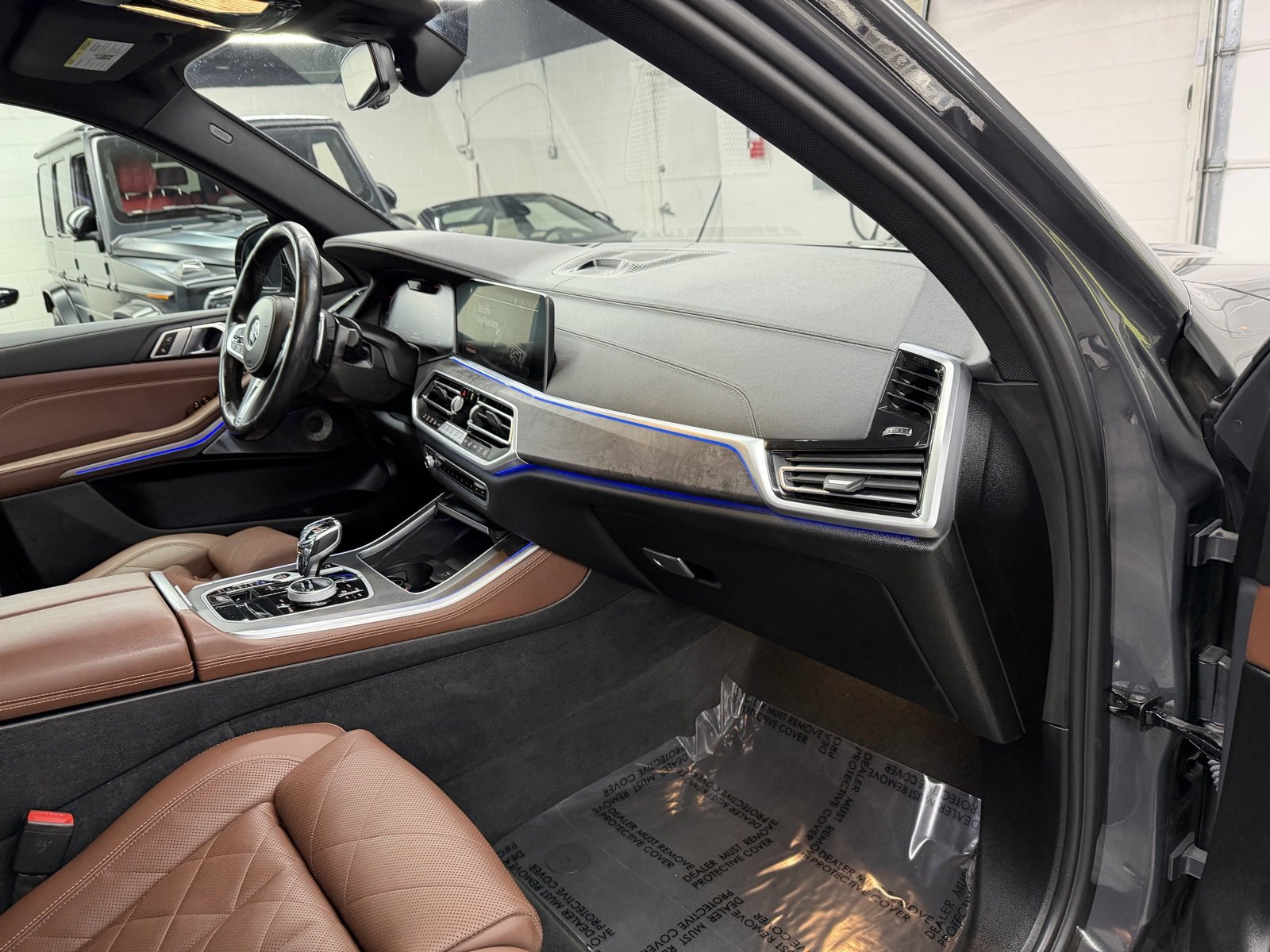 Used 2023 BMW X5 M50i w/ Executive Package image 18