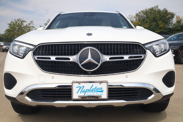 Used 2025 Mercedes-Benz GLC 300 image 5