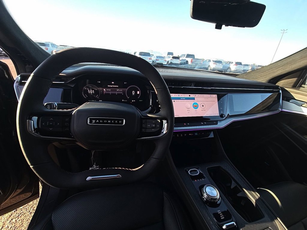 Used 2024 Jeep Wagoneer Launch Edition AWD/4WD image 3