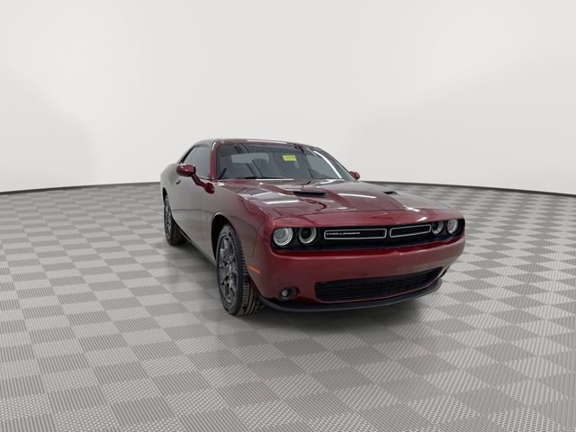 Used 2018 Dodge Challenger GT image 3