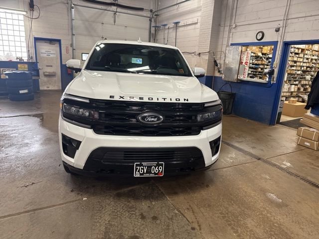 Used 2024 Ford Expedition Max Limited image 2