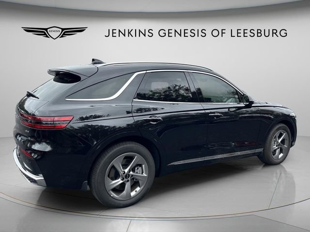 Used 2026 Genesis GV70 2.5T Select image 4