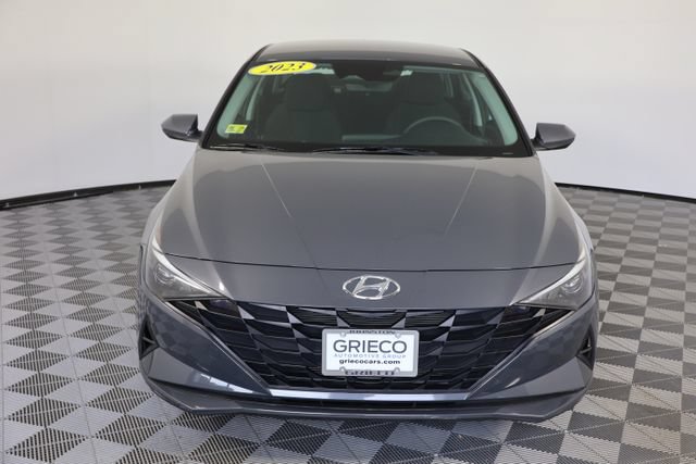 Certified 2023 Hyundai Elantra SEL FWD image 3