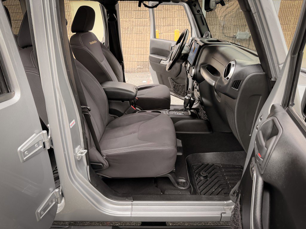 Used 2013 Jeep Wrangler Unlimited Sahara w/ Connectivity Group image 19