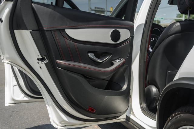Certified 2022 Mercedes-Benz GLC 43 AMG 4MATIC image 40