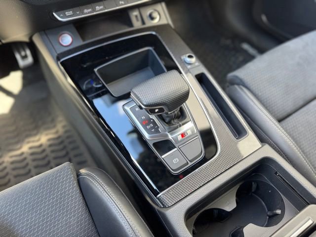 Certified 2022 Audi SQ5 Premium w/ Convenience Package image 17