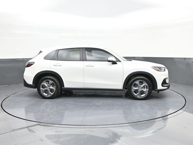Certified 2026 Honda HR-V LX image 24