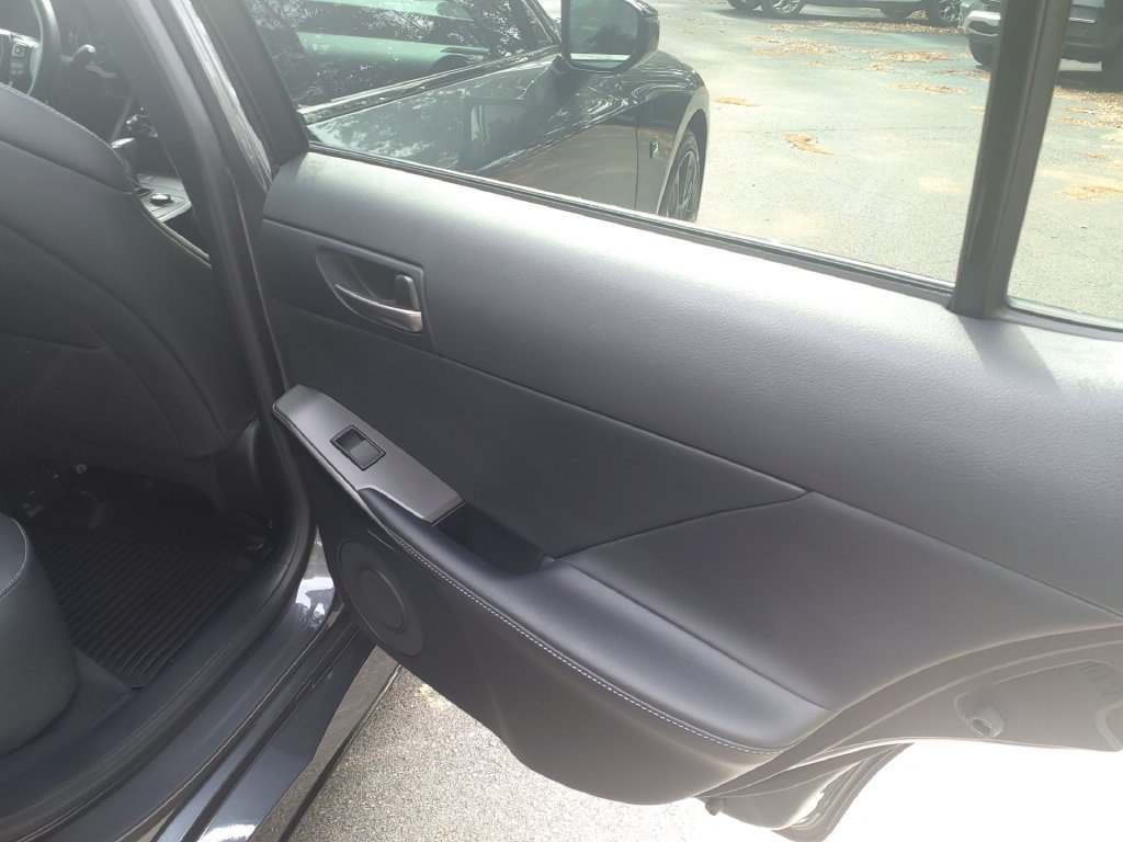 Used 2024 Lexus IS 350 F Sport w/ Navigation Package RWD image 14
