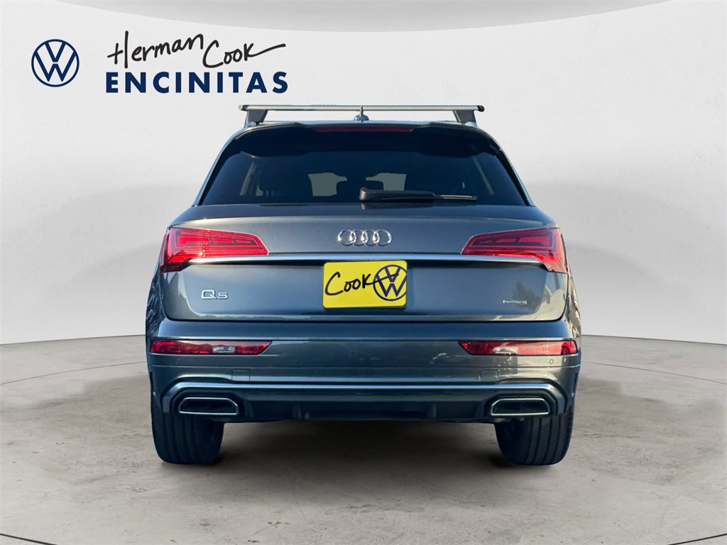 Used 2022 Audi Q5 e Premium w/ Convenience Package image 4