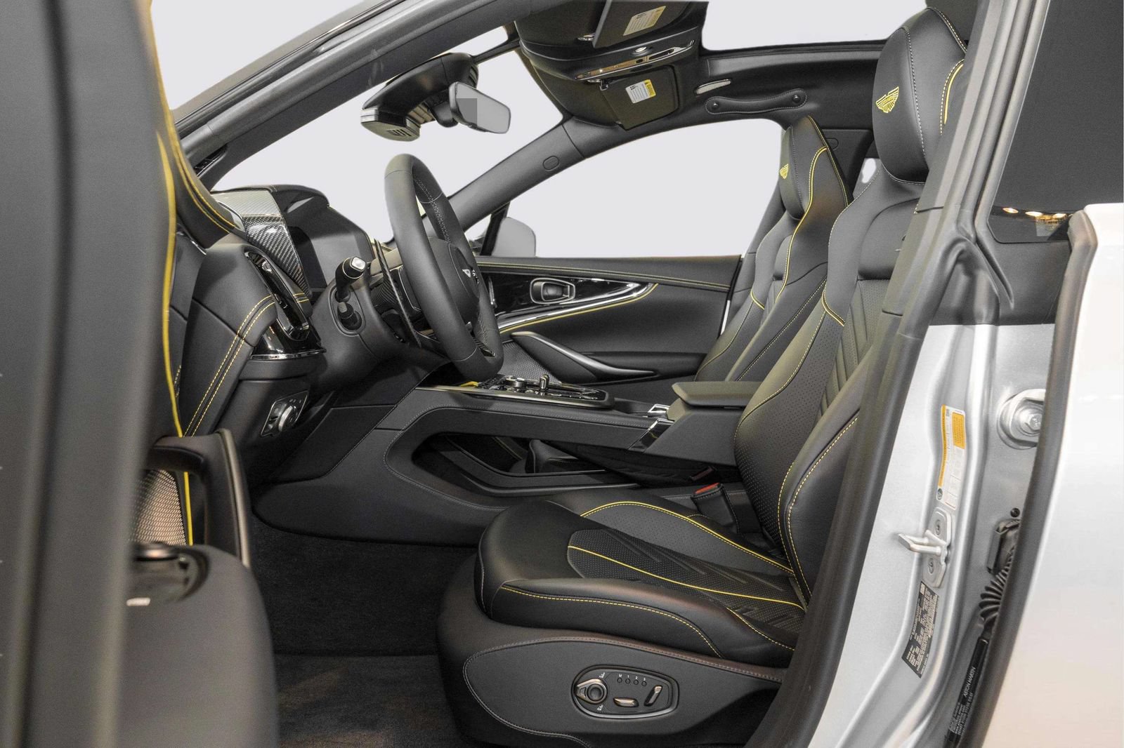 New 2026 Aston Martin DBX S AWD/4WD image 13