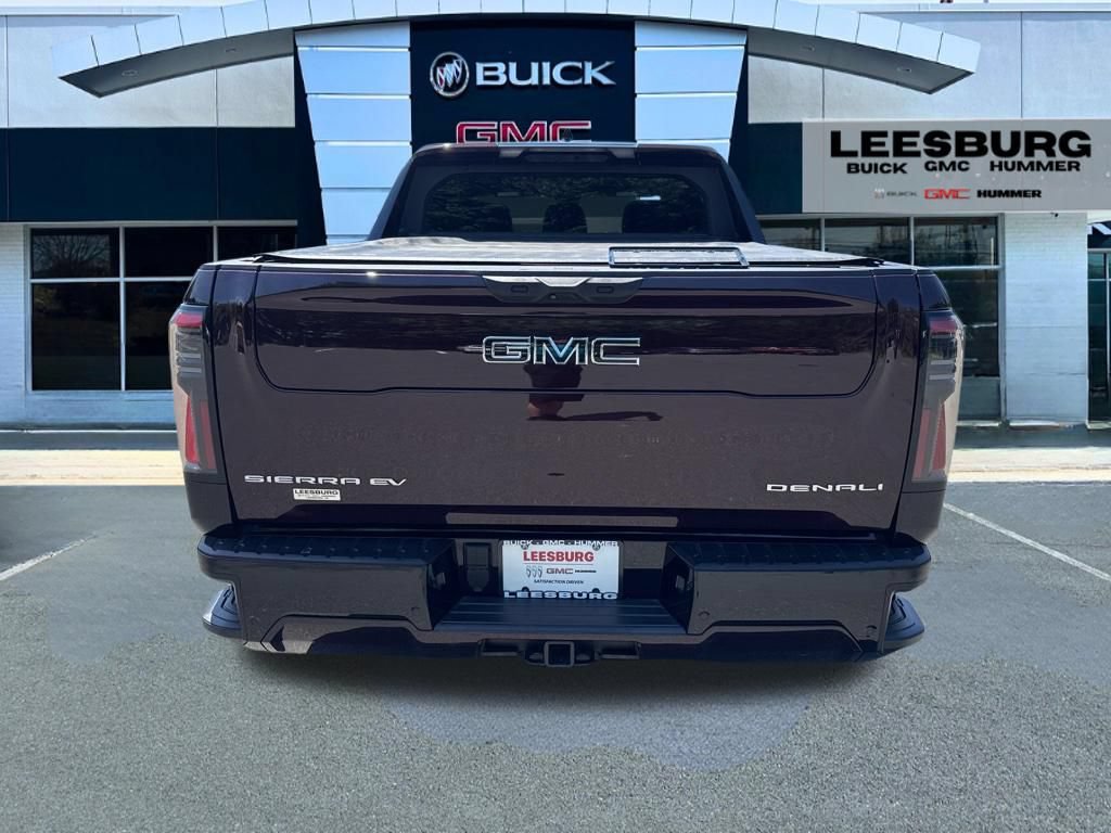 Used 2025 GMC Sierra EV Denali AWD/4WD image 6