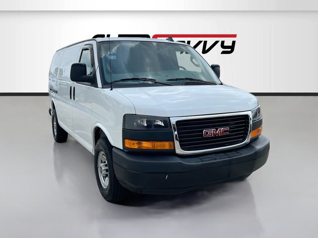 Used 2025 GMC Savana 2500 w/ Driver Convenience Package RWD image 1