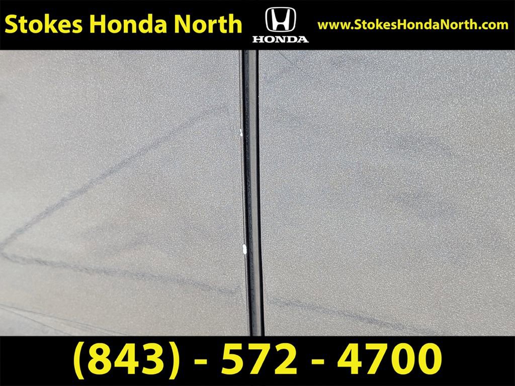 Used 2017 Chevrolet Traverse LT image 6