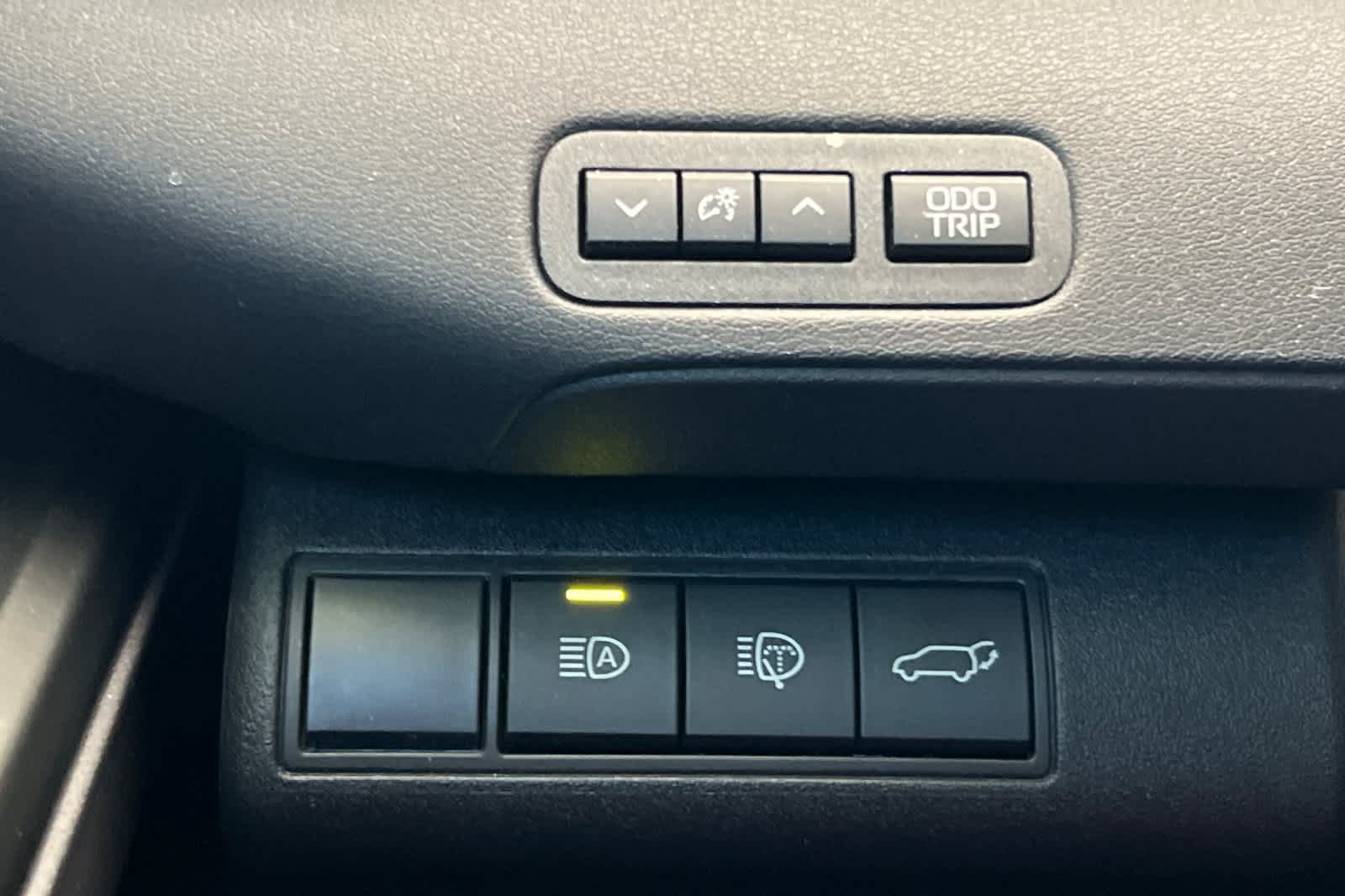Certified 2026 Toyota bZ FWD image 30