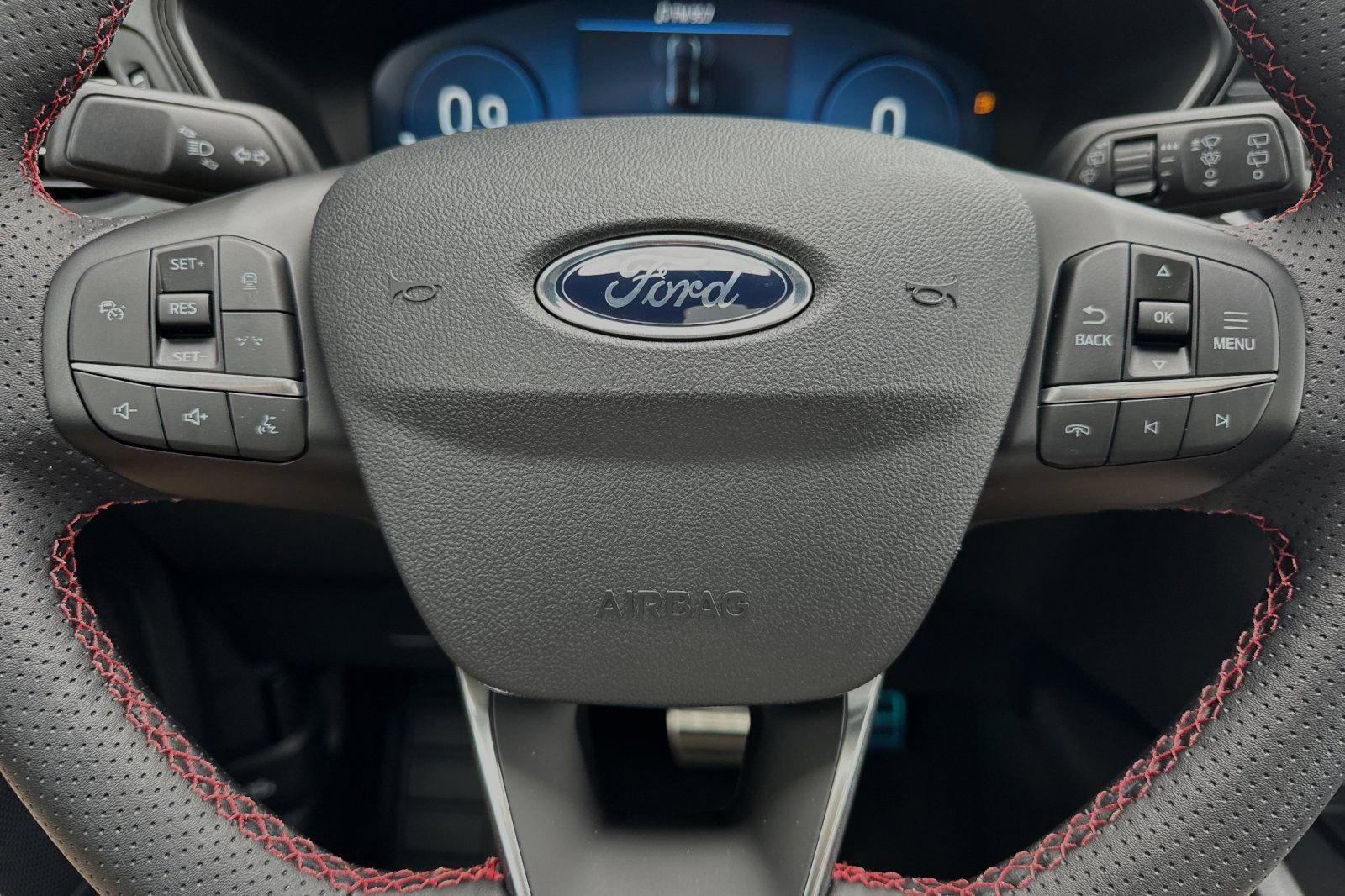 New 2024 Ford Escape ST-Line Elite w/ Premium Technology Package image 20