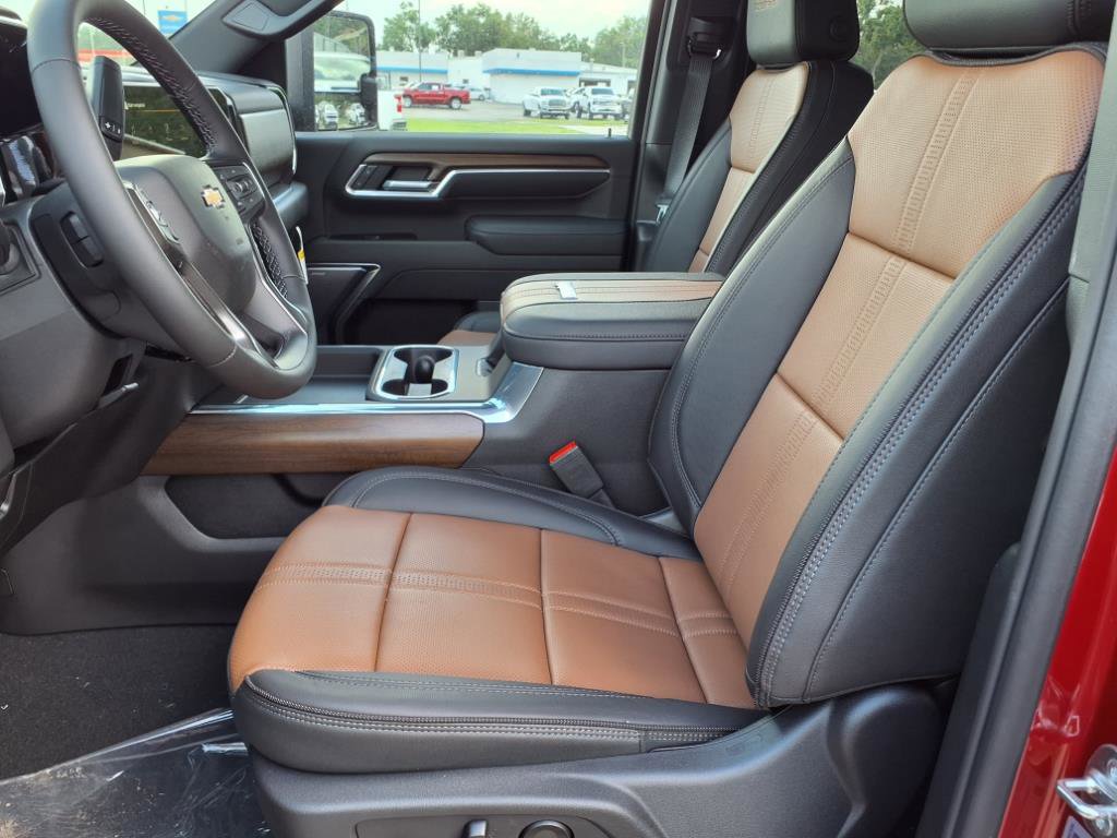 New 2025 Chevrolet Silverado 2500 High Country w/ Technology Package image 13