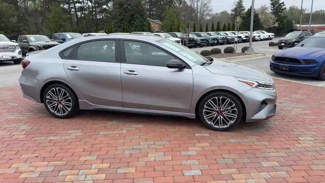 Used 2023 Kia Forte GT image 4