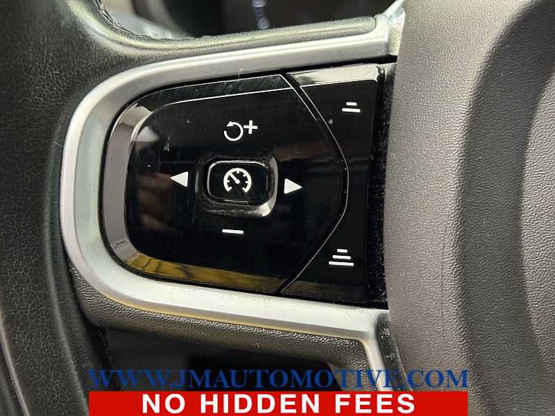 Used 2019 Volvo V90 T5 Cross Country w/ Protection Package Premier AWD/4WD image 42