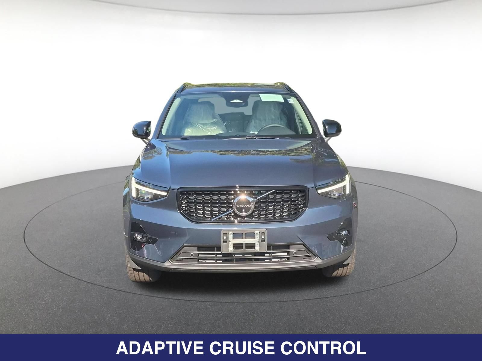 New 2026 Volvo XC40 B5 Ultra w/ Protection Package Premier AWD/4WD image 2