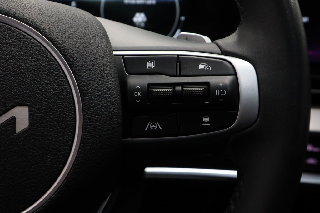 Used 2024 Kia Sportage SX Prestige image 28