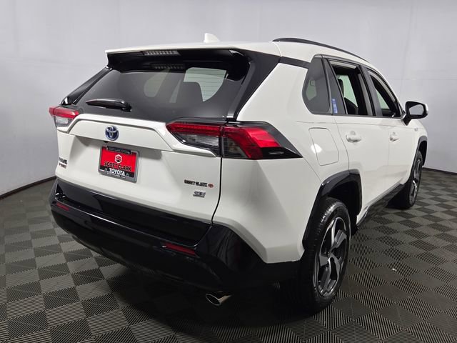 Used 2024 Toyota RAV4 SE w/ Weather & Moonroof Package AWD/4WD image 8