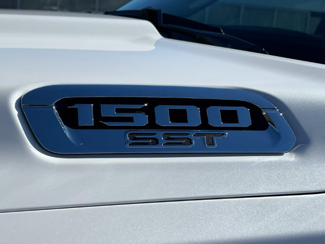 Used 2025 RAM 1500 Laramie w/ Bed Utility Group AWD/4WD image 13
