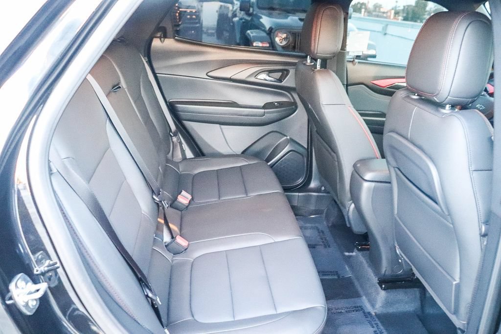 Used 2026 Chevrolet TrailBlazer RS w/ Driver Confidence Package FWD image 18