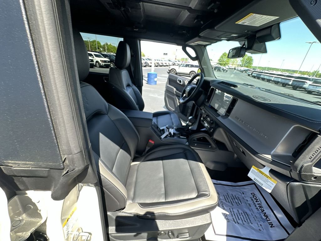 New 2026 Ford Bronco Outer Banks w/ Sasquatch Package AWD/4WD image 30