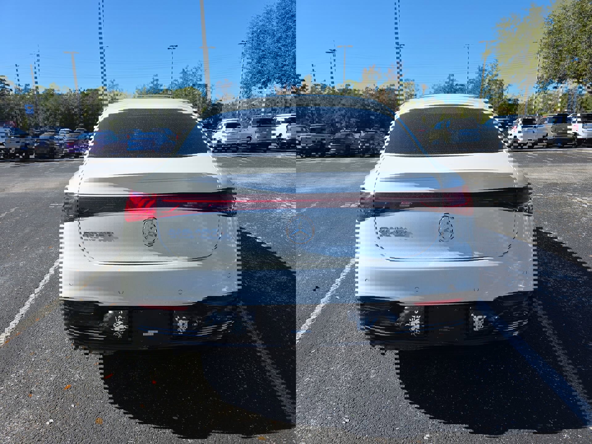 Used 2023 Mercedes-Benz EQS 450+ 450 w/ AMG Line Exterior Package image 4