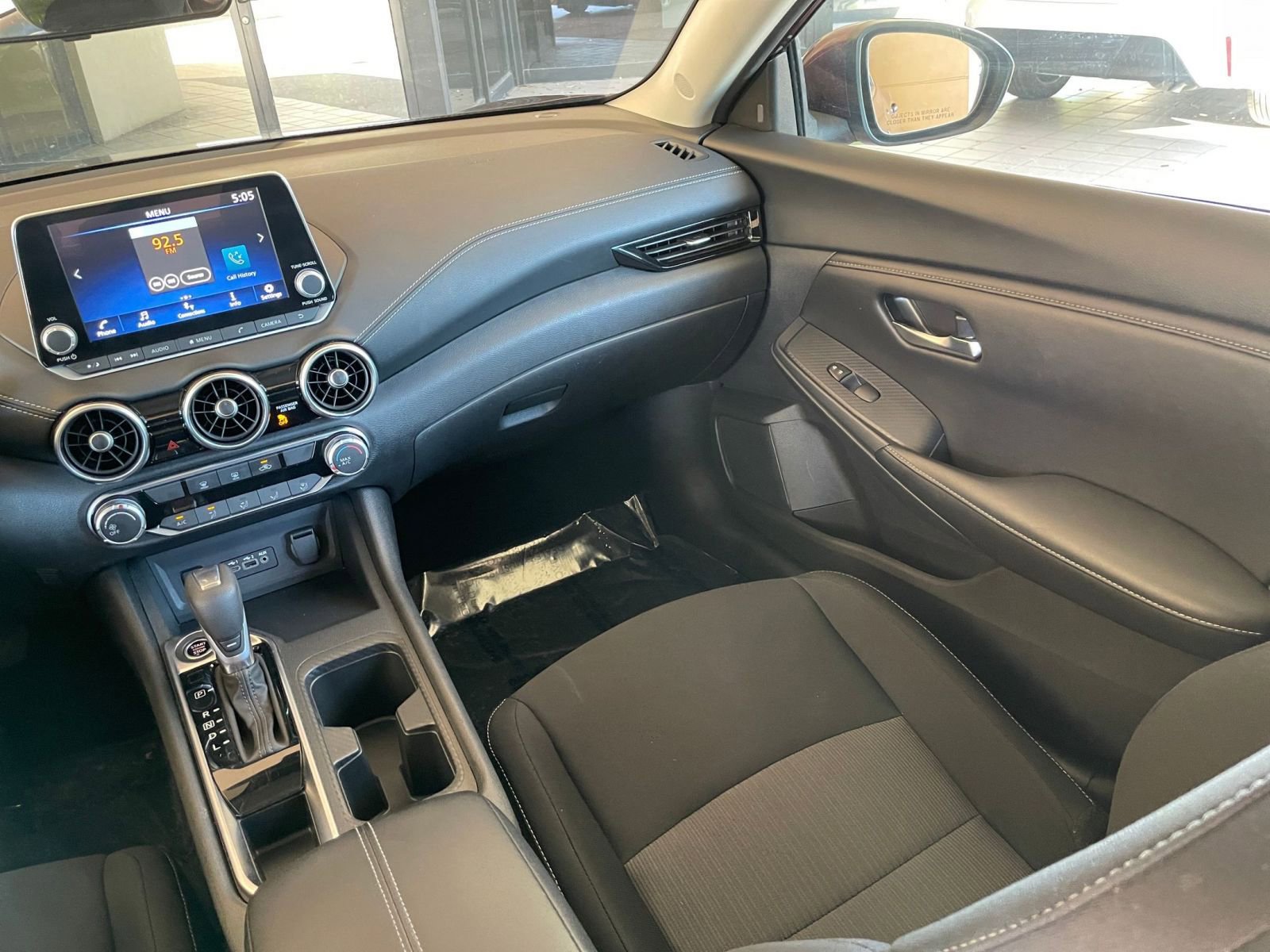 Used 2024 Nissan Sentra SV image 34