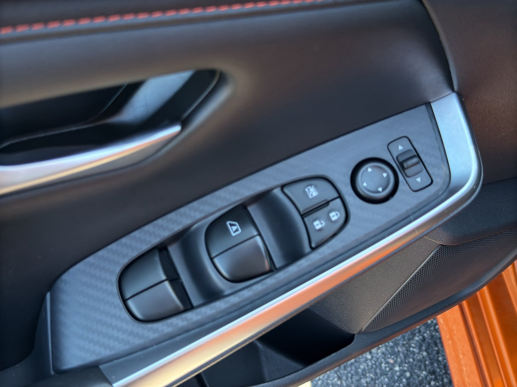 Certified 2024 Nissan Sentra SR FWD image 12
