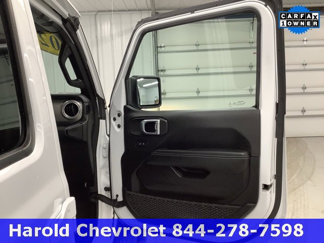 Used 2022 Jeep Gladiator Overland image 9
