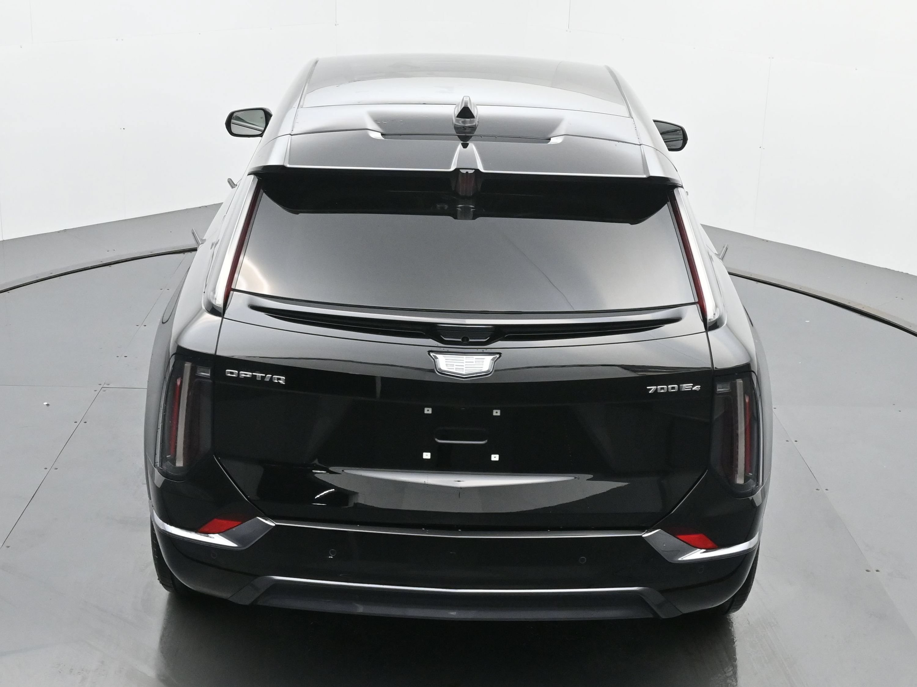 New 2026 Cadillac Optiq Sport 1 w/ LPO, Floor Liner Package AWD/4WD image 26