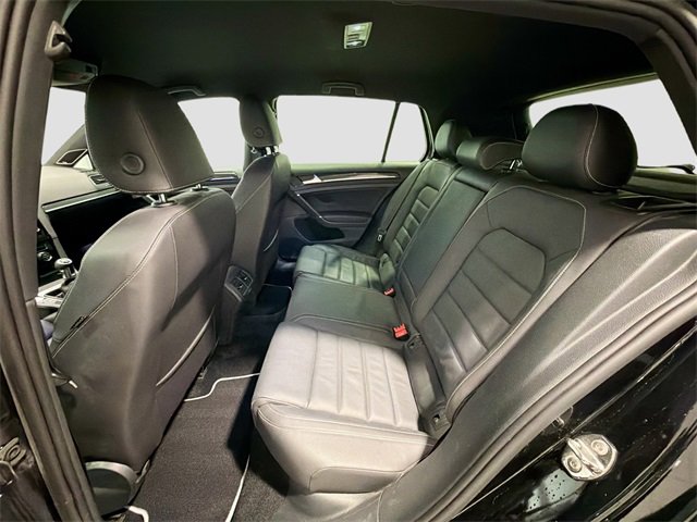 Used 2017 Volkswagen Golf 4-Door image 22