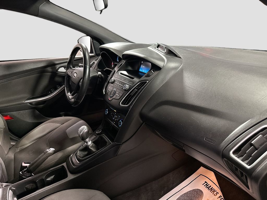 Used 2016 Ford Focus ST image 27