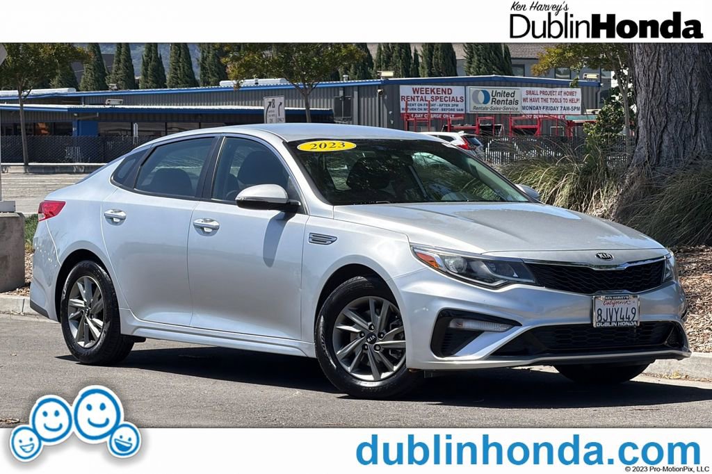 Used 2019 Kia Optima LX FWD image 1