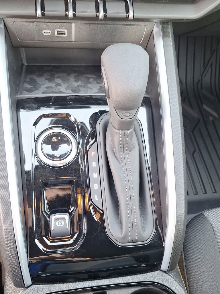 New 2026 Chevrolet Colorado W/T w/ WT Custom Package image 24