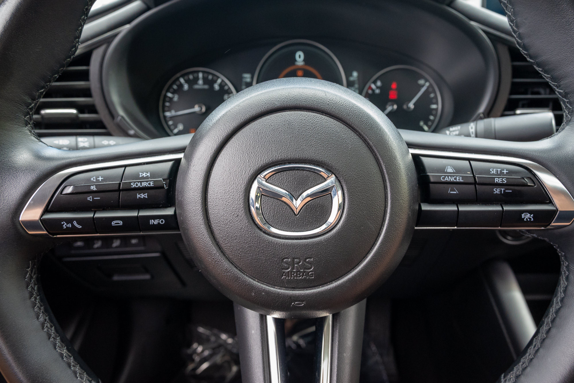 Used 2025 MAZDA MAZDA3 s FWD image 13